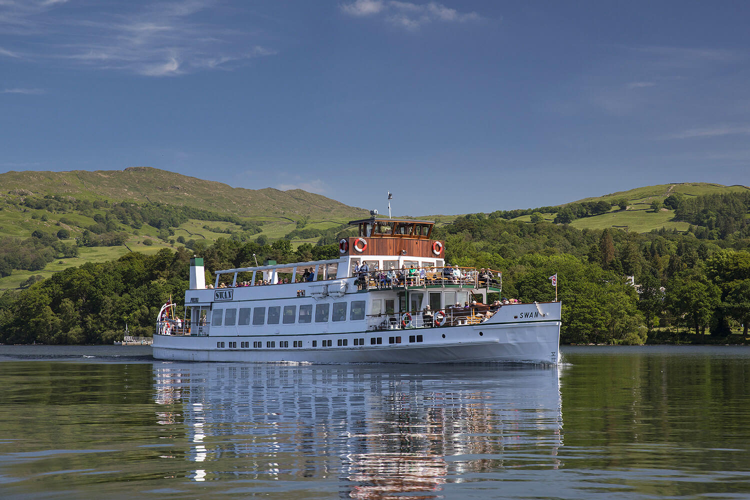 parking for windermere lake cruises